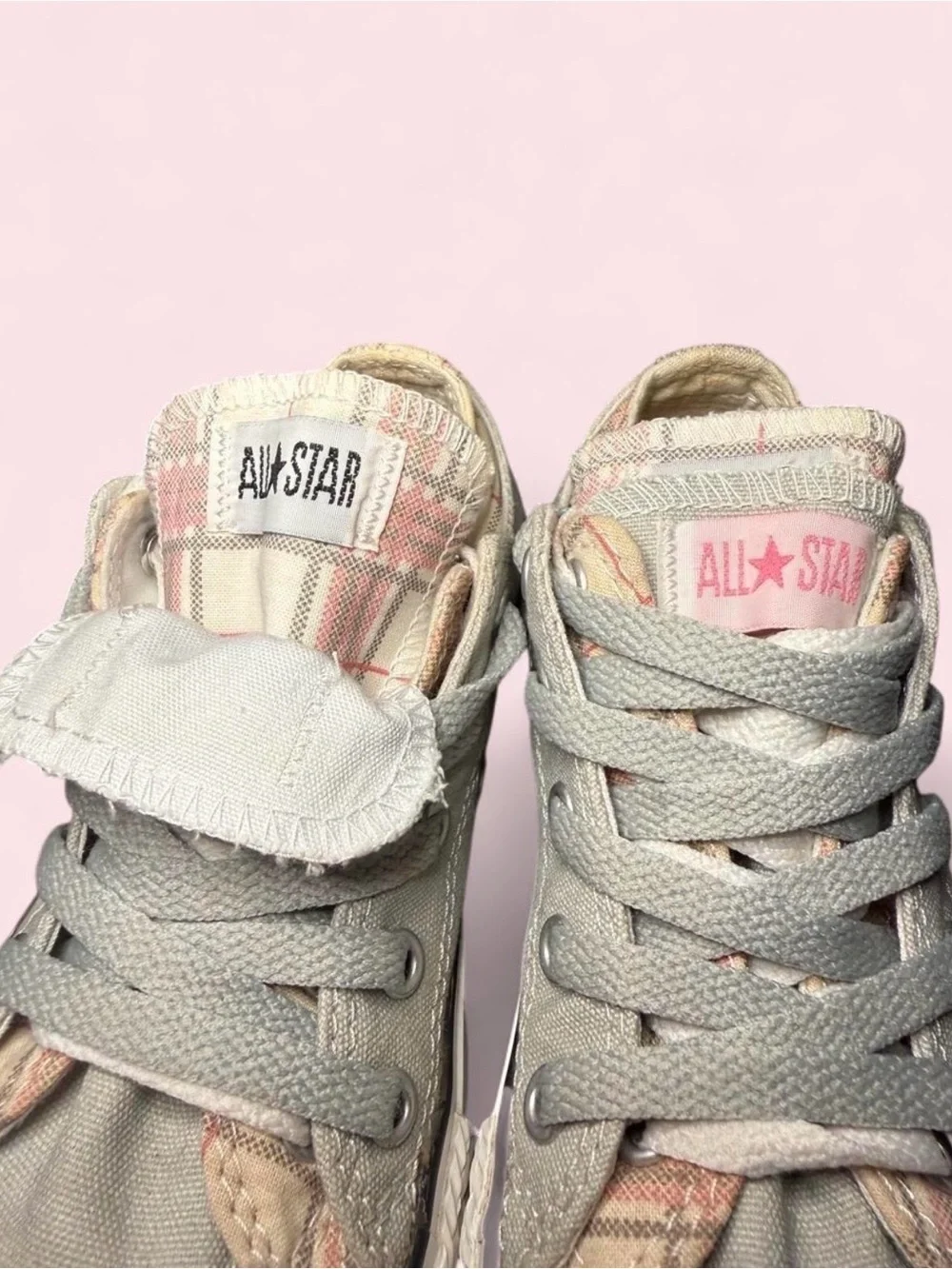 Converse cute low